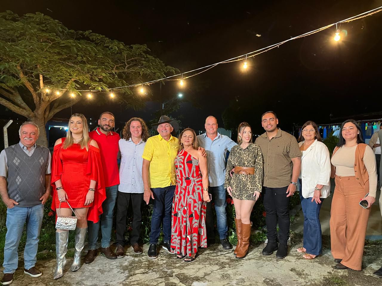 Na festa de São João de Ingá, Veneziano recebe apoio à sua reeleição do prefeito Jan e de todo o seu grupo politico