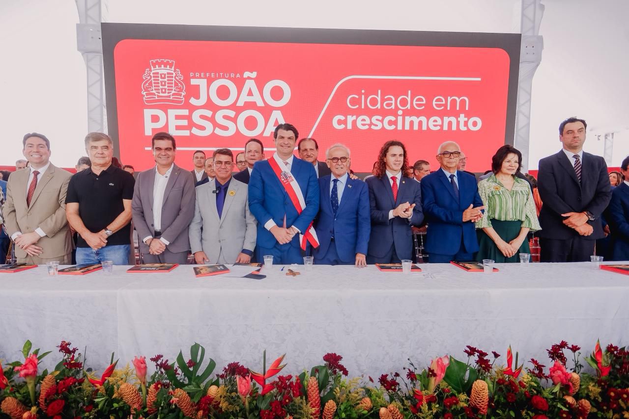 Veneziano ressalta competência de Léo para continuar gestão de Cícero e reafirma compromisso de seu mandato com João Pessoa