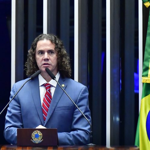 Plenário do Senado Federal durante sessão deliberativa ordinária. Período do Expediente. 

Em discurso, à tribuna, senador Veneziano Vital do Rêgo (MDB-PB).

Foto: Waldemir Barreto/Agência Senado