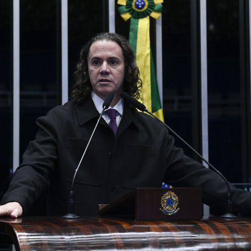 Plenário do Senado Federal durante sessão não deliberativa. Período do expediente. 

Em discurso, à tribuna, senador Veneziano Vital do Rêgo (MDB-PB). 

Foto: Jefferson Rudy/Agência Senado