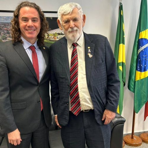 Veneziano recebe apoio do deputado federal Luiz Couto à sua reeleição ao Senado e agradece ao “largo gesto de carinho e testemunho”
