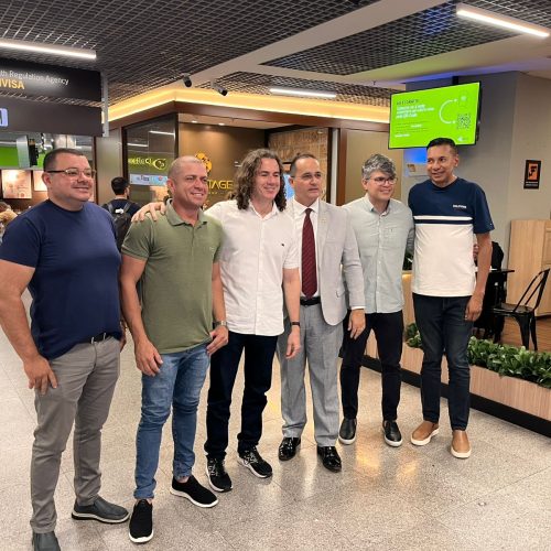 Presidente da Câmara e vereadores de situação e de oposição em Santa Rita anunciam apoio à reeleição de Veneziano