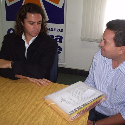 Há 20 anos Veneziano assinava Lei de Olimpio Oliveira e C. Grande se tornava a 1ª cidade do Brasil a proibir sacrifício de animais sadios no Centro de Zoonoses