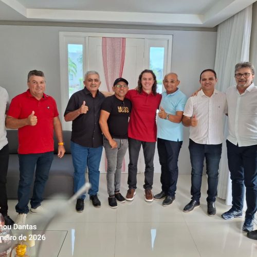 Veneziano recebe vereadores e lideranças de Pombal e Cajazeirinhas, que reafirmam apoio à sua reeleição ao Senado
