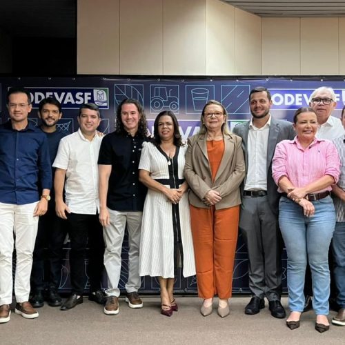 Veneziano destina R$ 25,5 milhões, em parceria com a Codevasf, para beneficiar 14 municípios com pavimentações