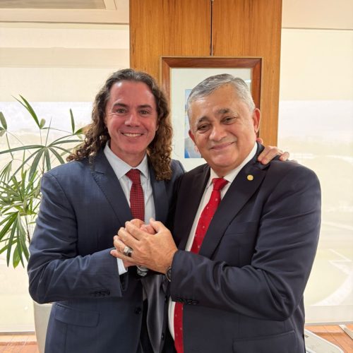 Veneziano cumpre agenda ministerial em Brasília e tata de ações em favor dos municípios paraibanos