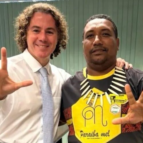 Associação e Câmara agradecem a Veneziano a construção de 50 unidades habitacionais para indígenas de Baía da Traição