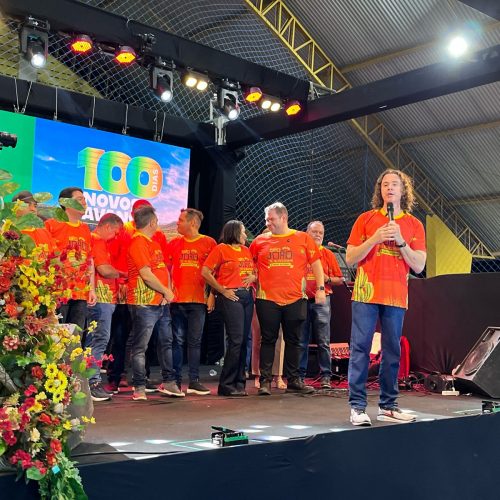 Nos 100 dias de gestão em Alagoinha, Veneziano celebra mais de 5 R$ milhões em investimentos, ao lado do prefeito e lideranças