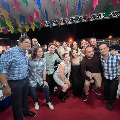 Veneziano participa da festa de São João em Monteiro e reafirma compromissos com a administração da prefeita Ana Paula