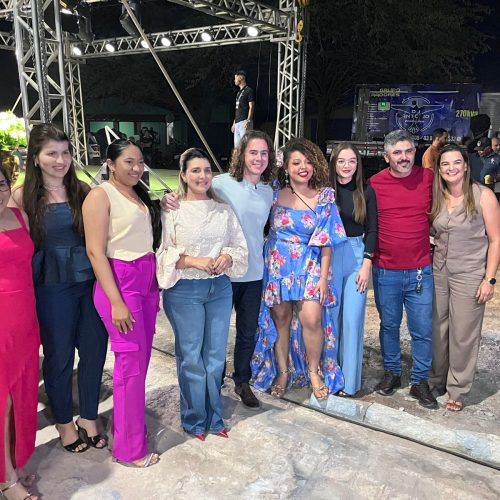 Veneziano participa de entrega de obras em Poço José de Moura e recebe reafirmação de apoio de prefeitos à sua reeleição