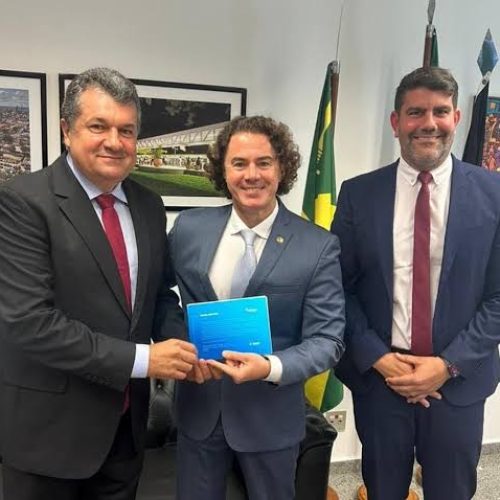 Famup destaca trabalho de Veneziano Vital do Rêgo como Vice-Presidente do Senado em defesa do municipalismo